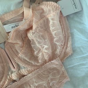 Sexy blush pink lace Auden set